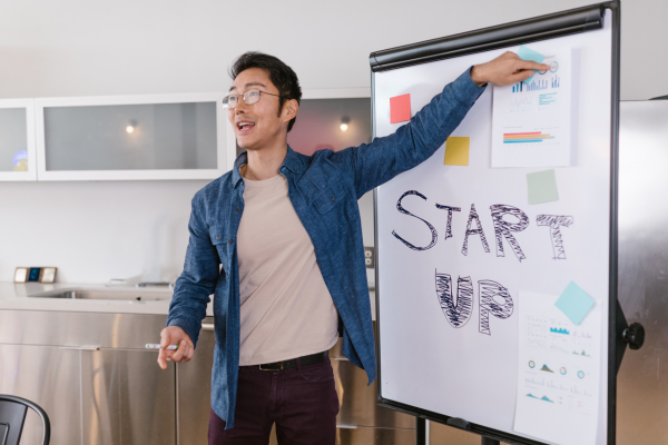 Startup Success Stories: Legal Insights for Early-Stage Businesses